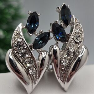 Vintage Blue Rhinestone Clip Earrings Marquise Cut Silver Tone 7/8"